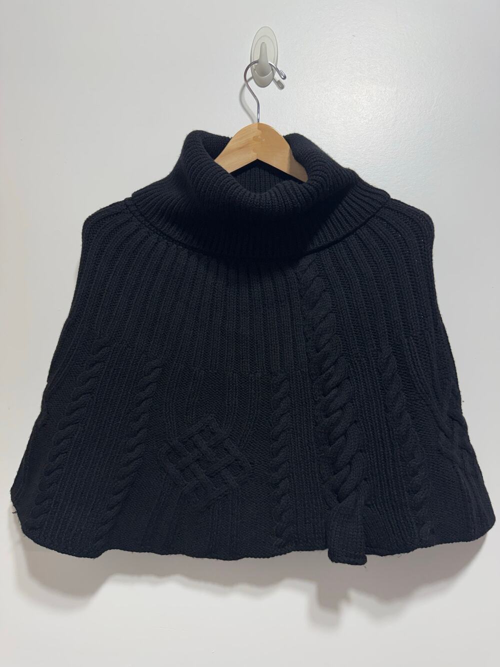Garnet Hill Black 100% Wool Cable Knit Cowl Neck  Cape Poncho Sweater Size S